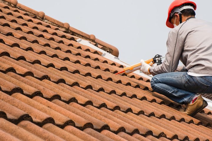 Signs Your Roof Leak Needs Immediate Repair | Fire and Water Damage Restoration in Breckenridge, CO | Rocky Mountain Restore in Breckenridge, CO